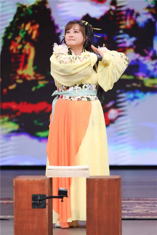 贾玲1.jpg